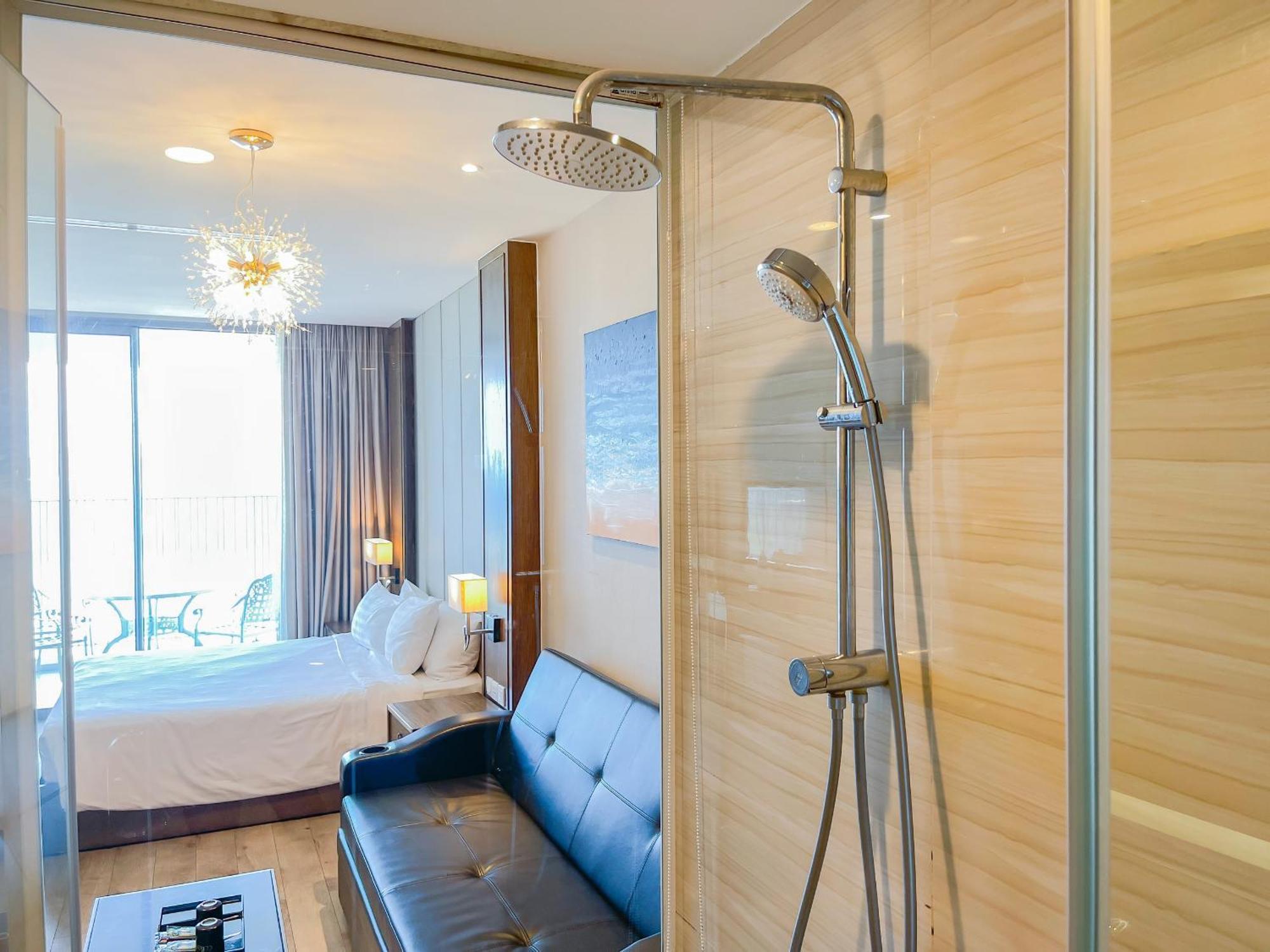 Luxury Seaview Panorama Nha Trang By Luna Exterior foto