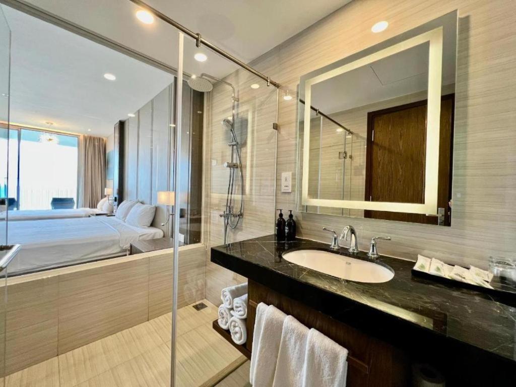 Luxury Seaview Panorama Nha Trang By Luna Exterior foto